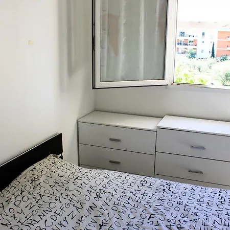 Stadium View Apartment *